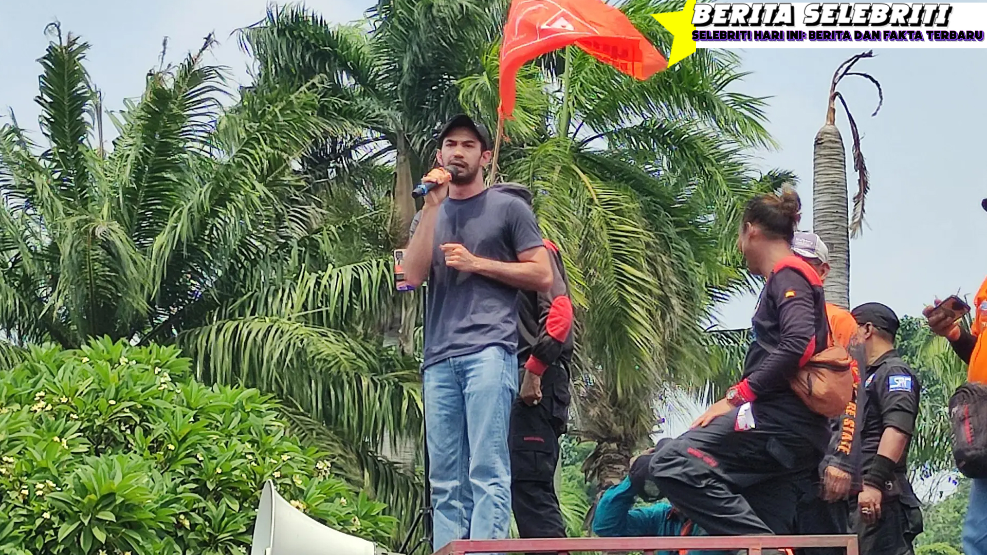 Orasi Berani: Reza Rahadian dan Suara Keadilan