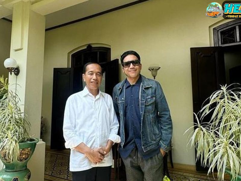 Reaksi Jokowi Terhadap Guyonan Desta di Solo