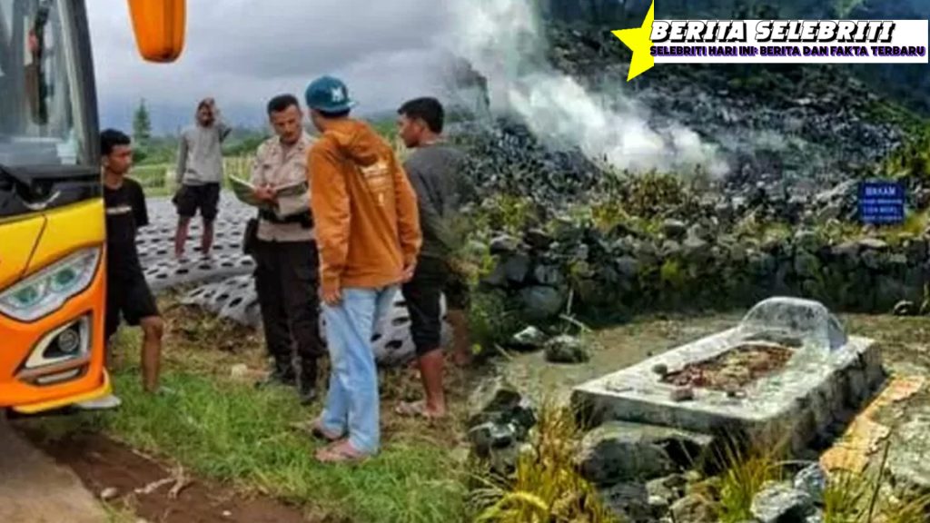 Bukan Mistis, Ini Kisah Nyata: Bus Pendaki Tersesat di Kuburan!