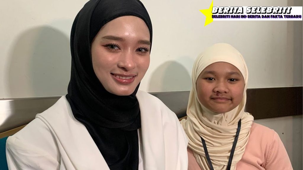 Haru! Doa Menyentuh Hati Inara Rusli Saat di Tanah Suci
