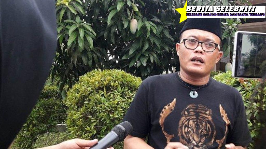 Sule Akui Kesulitan Menghafal Nama Cucunya, Terlalu Panjang!