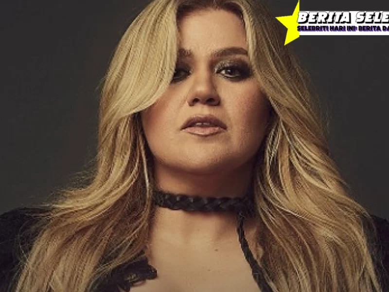 Kelly Clarkson Curhat Menang Idol Gak Dapet Mobil